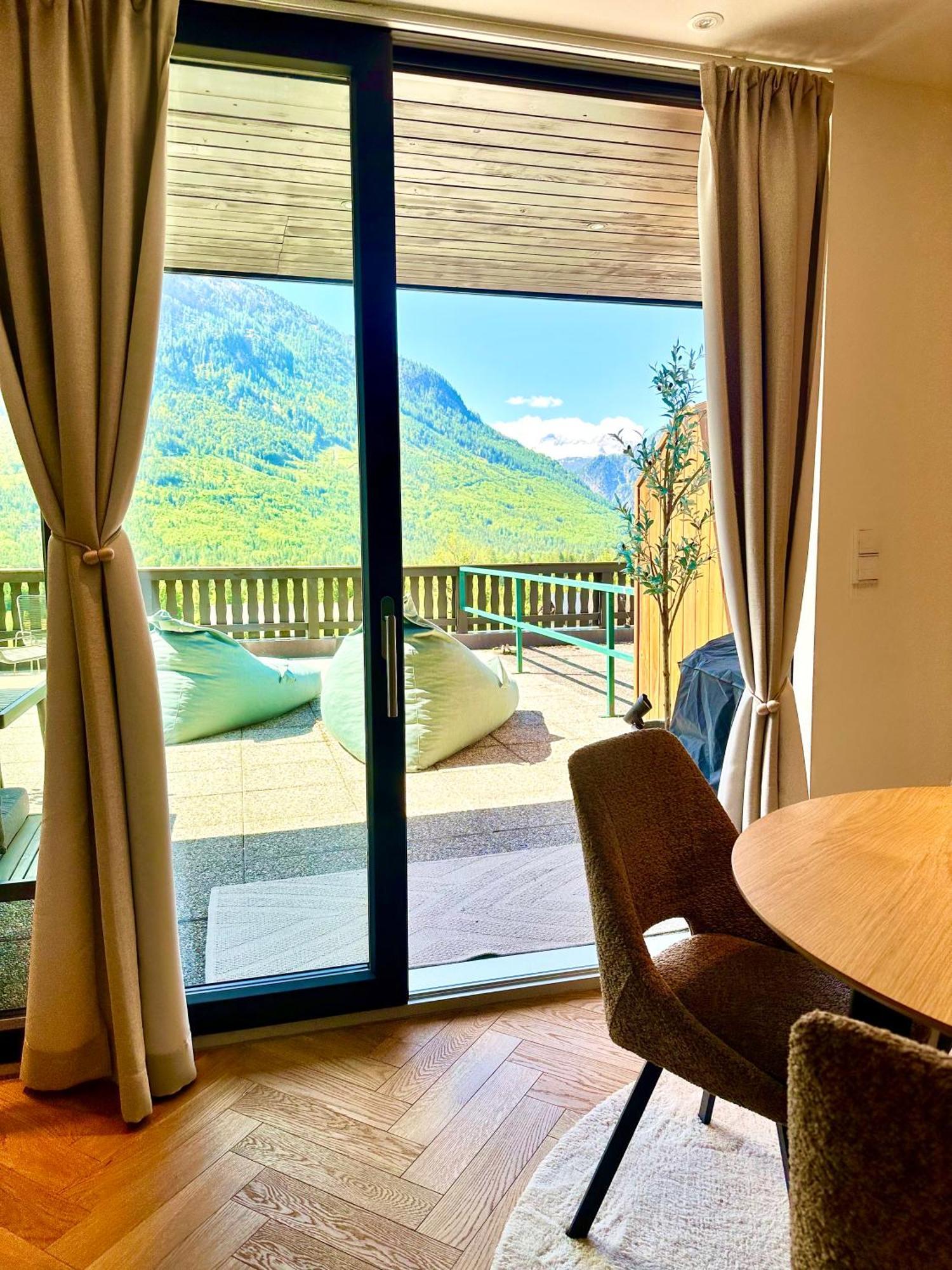 Das Alpenzeit Appartement Mit Just Private Terrasse (Adults Only) Бад-Аусзе Екстер'єр фото